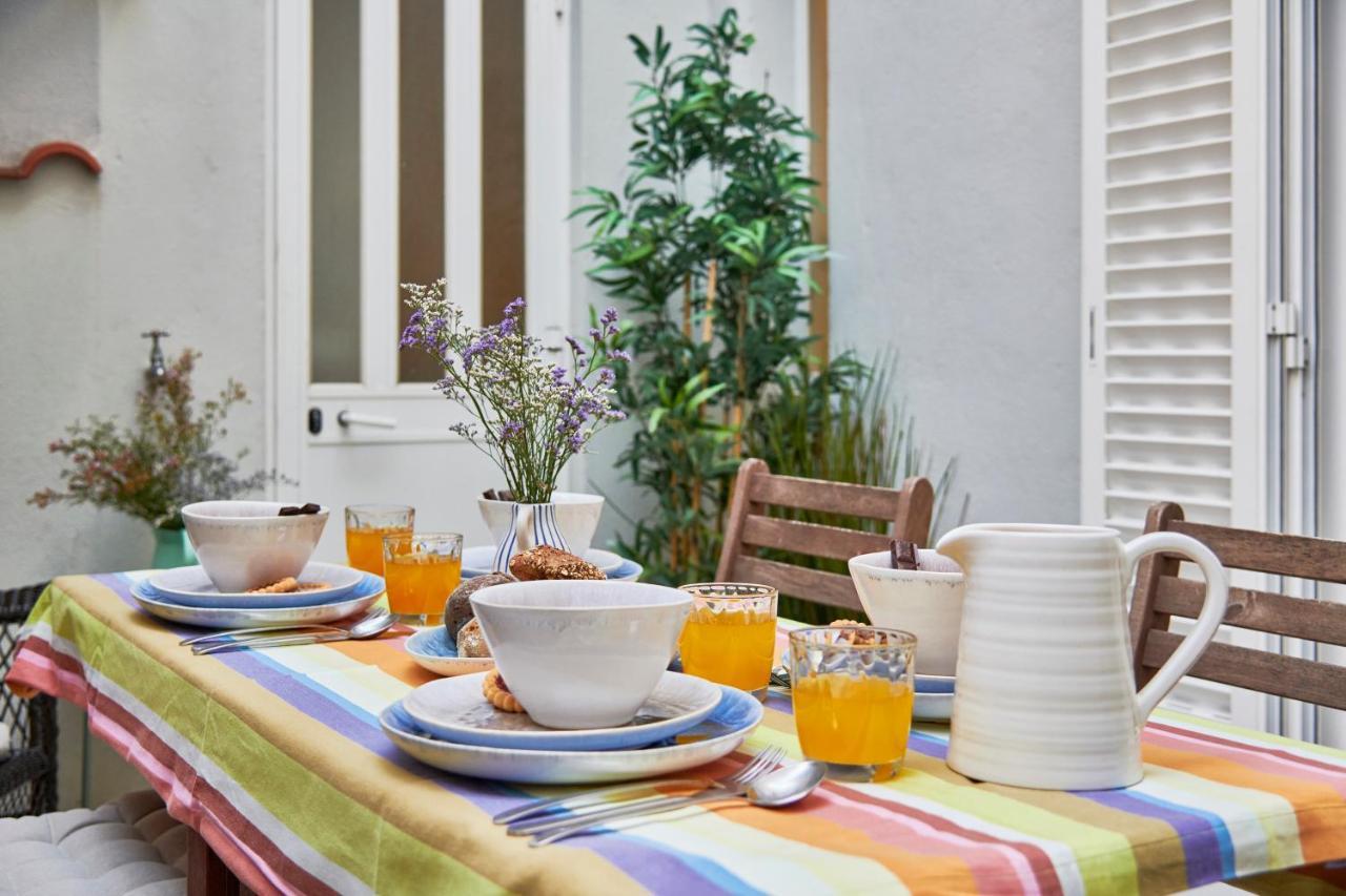 Spacious Bairro Alto Apartment With Courtyard, By Timecooler リスボン エクステリア 写真