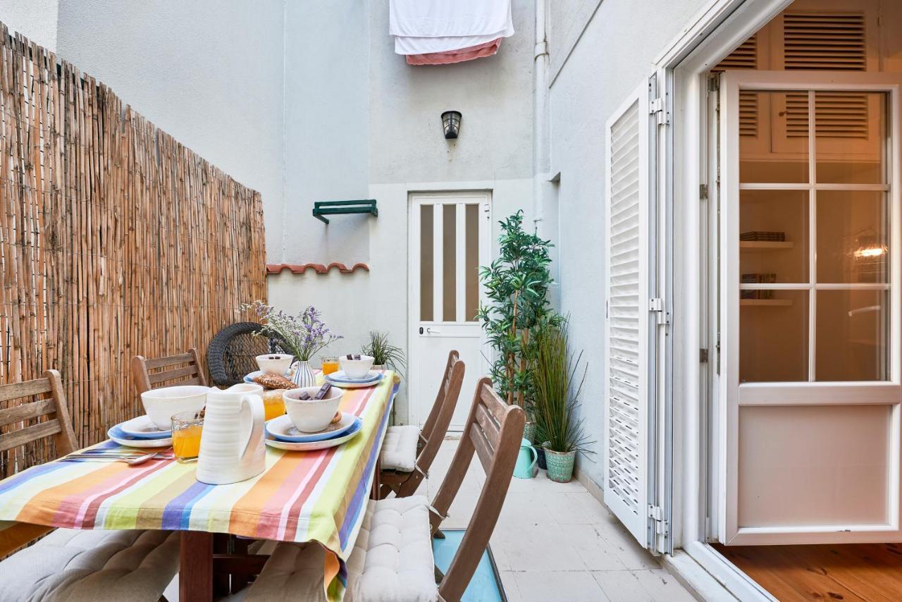 Spacious Bairro Alto Apartment With Courtyard, By Timecooler リスボン エクステリア 写真